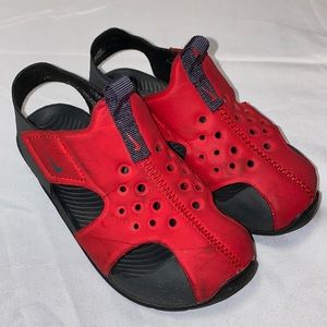 Nike Water shoes Red with Black Sole Little Kid Size 10C